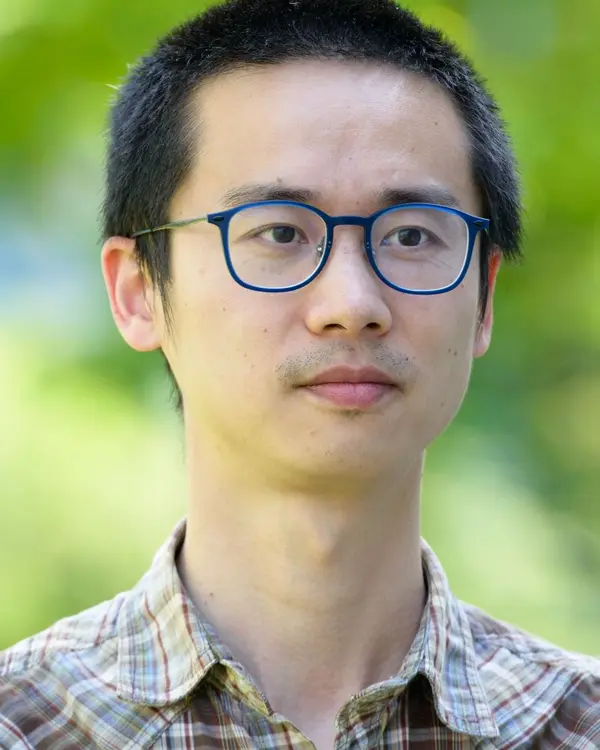 Portrait of Mingjian Wu